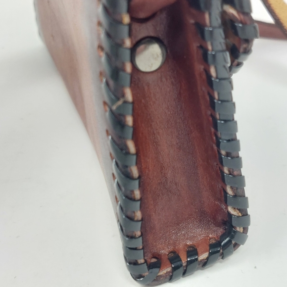 Handmade Hand Tooled Brown Leather Floral Honduras Crossbody Bag Western Boho - Picture 6 of 13